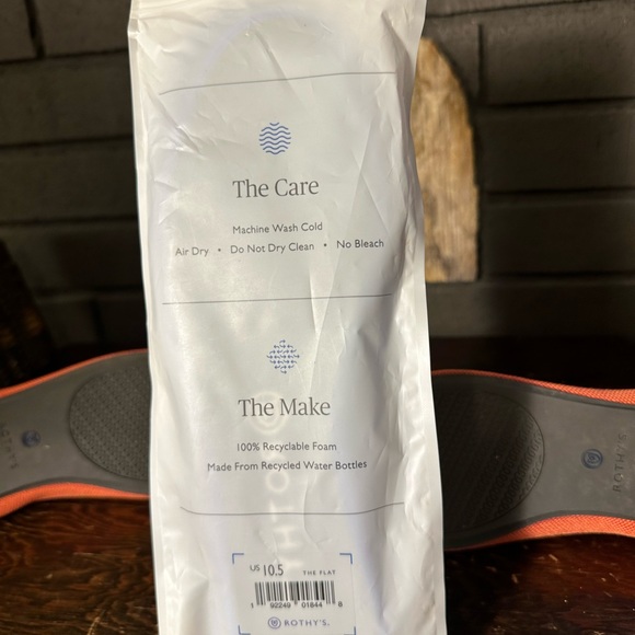 Rothy’s ballet flat in orange - Picture 5 of 6